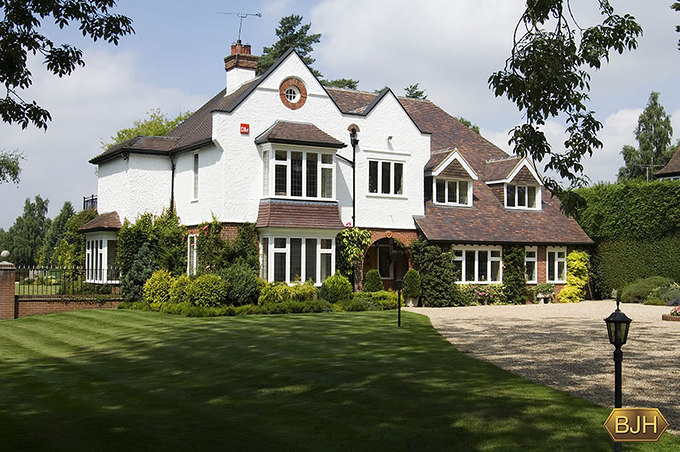 Large Edwardian Property With White Upvc Double Glazed Windows