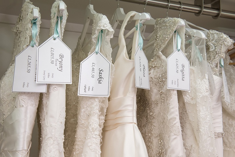 Hampshire’s longest established bridal shop :: Brides of Southampton