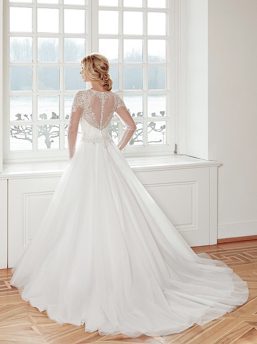 Oriana 7107 back.jpg Oriana 7107 back.jpg