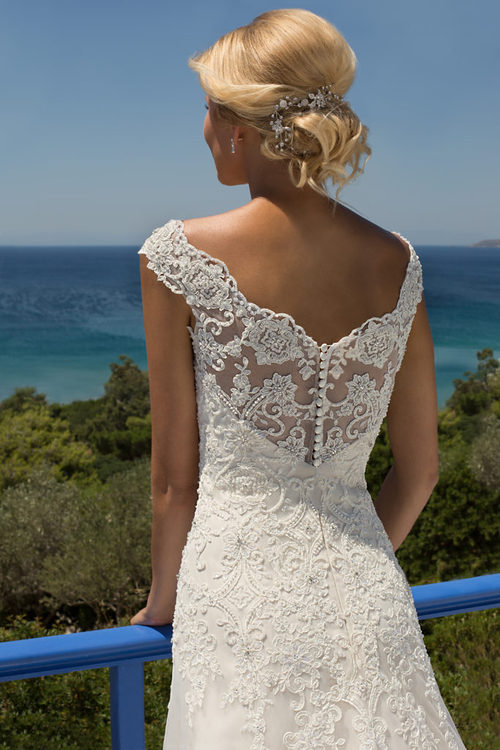 Aubrey Close Back.jpg Aubrey Close Back.jpg