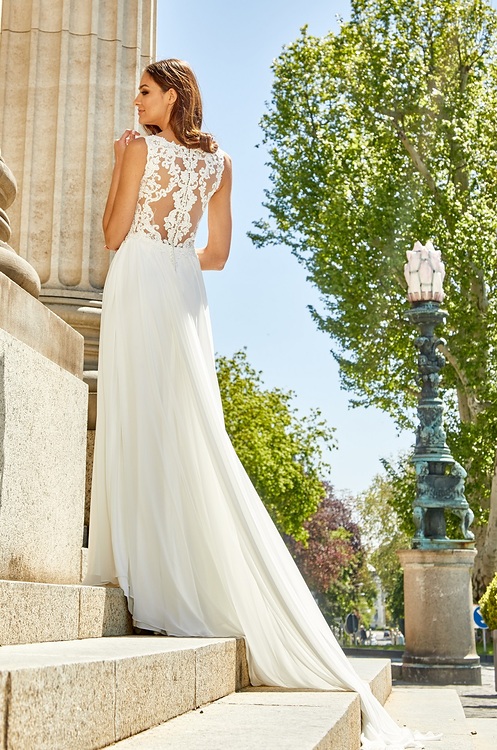 Despina 30414 BL4.jpg Despina 30414 BL4.jpg