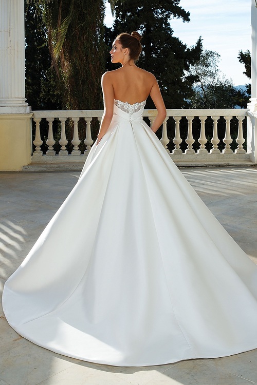 Brides of southampton_justin alexander_88110(back).jpg Brides of southampton_justin alexander_88110(back).jpg