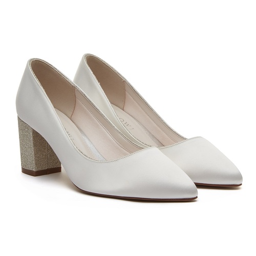 Bambi_Ivory Satin & Silver Fine Shimmer_Pair.jpg Bambi_Ivory Satin & Silver Fine Shimmer_Pair.jpg